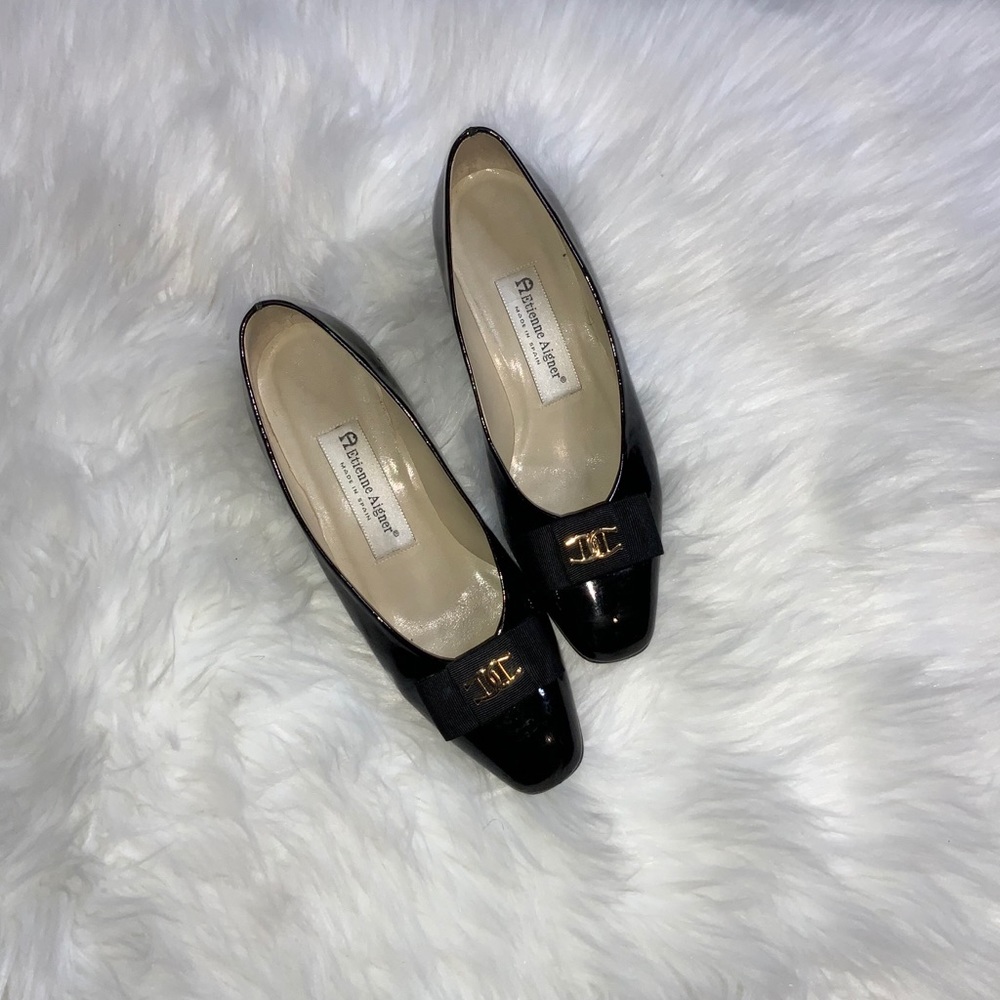 Etienne Aigner vintage heeled pumps